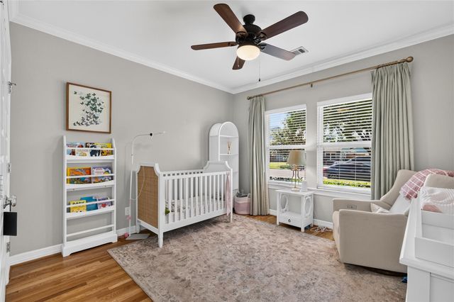1722 Chippendale Road, Houston, TX 77018