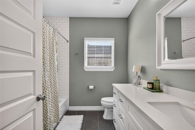 1722 Chippendale Road, Houston, TX 77018