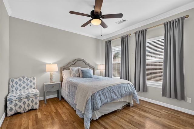 1722 Chippendale Road, Houston, TX 77018