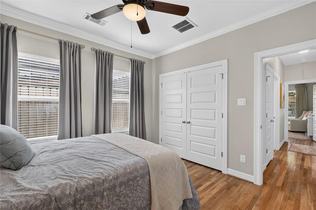 1722 Chippendale Road, Houston, TX 77018