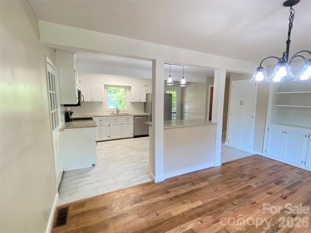 307 Maplewood Drive, Morganton, NC 28655