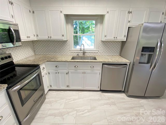 307 Maplewood Drive, Morganton, NC 28655