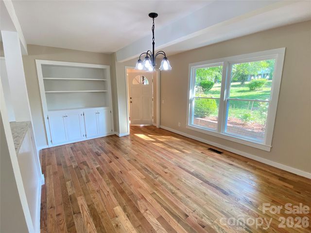 307 Maplewood Drive, Morganton, NC 28655