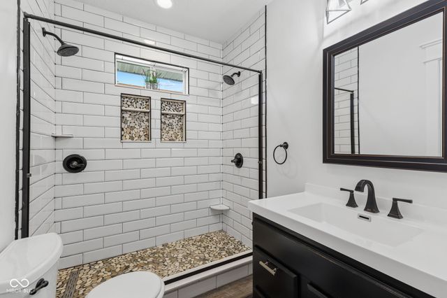 331 N 17th Avenue, Beech Grove, IN 46107