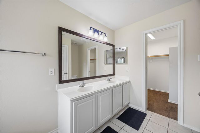 2951 Hackamore Hollow Lane, Houston, TX 77014
