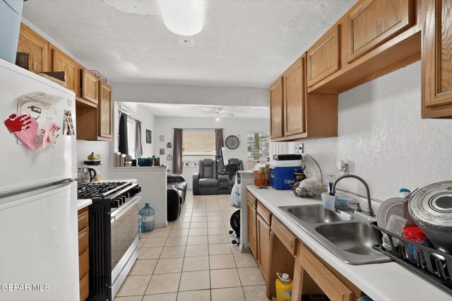 3304 HAMILTON Avenue, El Paso, TX 79930