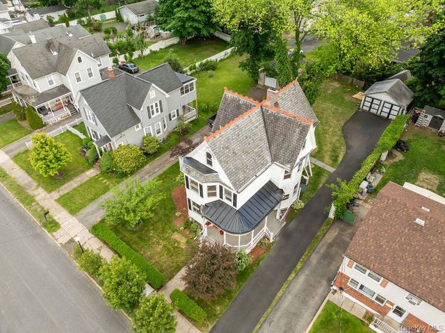7 Clinton Place, Suffern, NY 10901