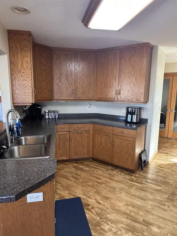 1690 GATEWAY MEADOWS LANE, Neenah, WI 54956