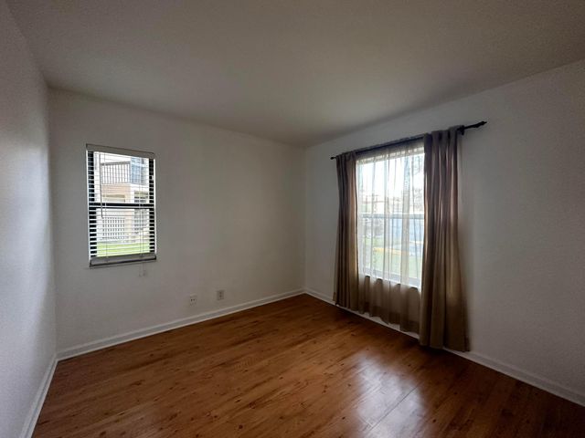 21904 Lake Forest Circle 106, Boca Raton, FL 33433