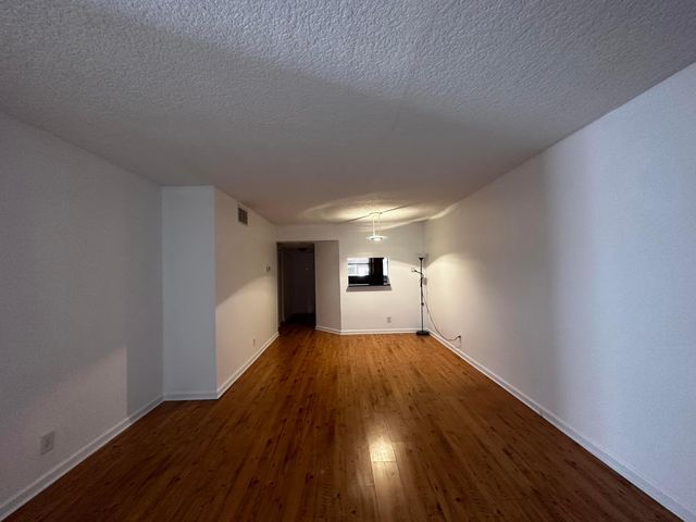 21904 Lake Forest Circle 106, Boca Raton, FL 33433