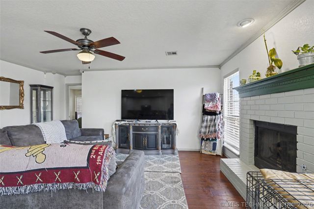 8705 N 127th East Avenue, Owasso, OK 74055