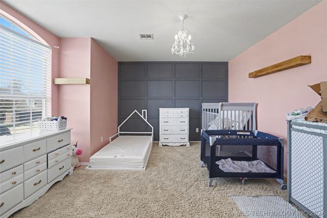 8705 N 127th East Avenue, Owasso, OK 74055