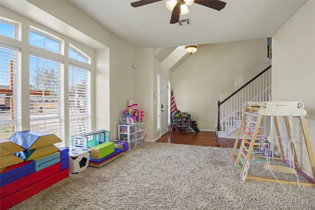 8705 N 127th East Avenue, Owasso, OK 74055