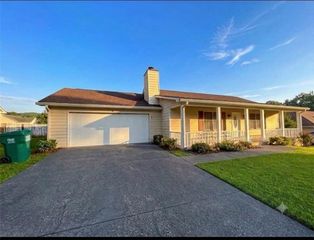 4311 Derbyshire Trace SE, Conyers, GA 30094