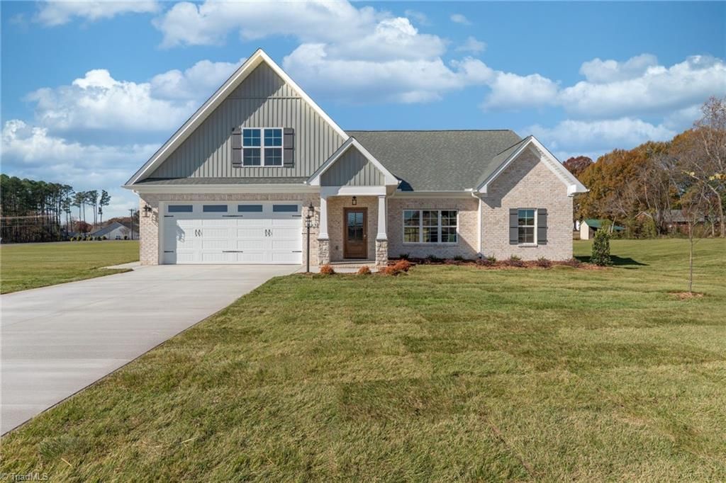 178 Sandpiper Drive, Lexington, NC 27295