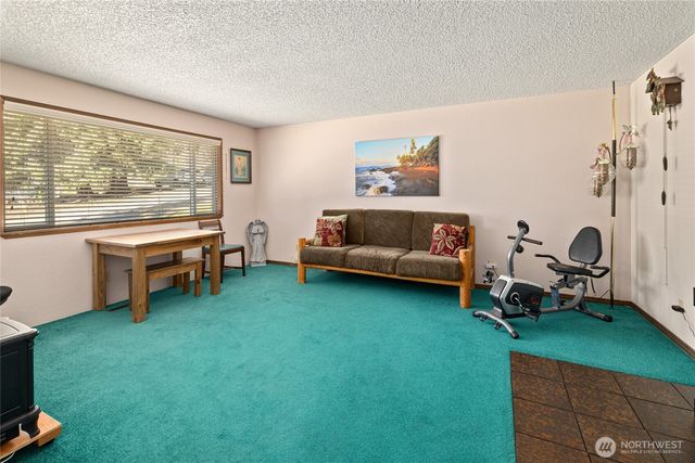 115 W Sixth Street, Cle Elum, WA 98922