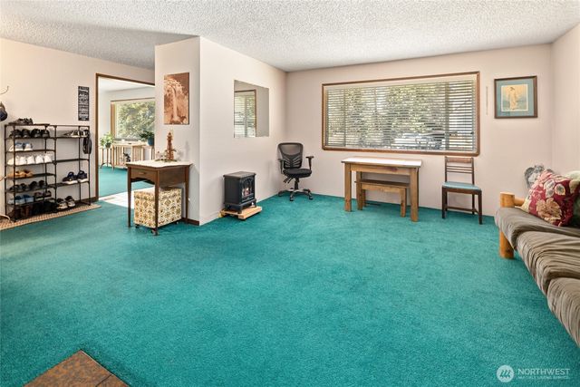 115 W Sixth Street, Cle Elum, WA 98922