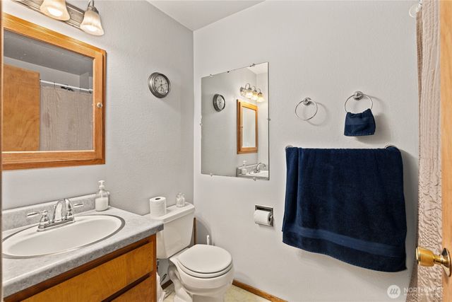 115 W Sixth Street, Cle Elum, WA 98922