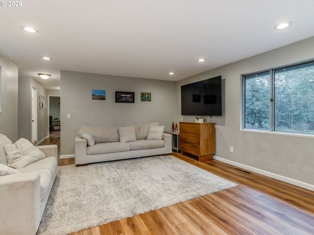 16444 BONAIRE Ave, Lake Oswego, OR 97035