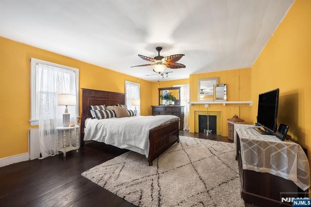 8 Highmont Terrace, Montclair, NJ 07042