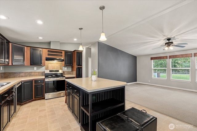 37273 Cape Horn Road, Sedro Woolley, WA 98284