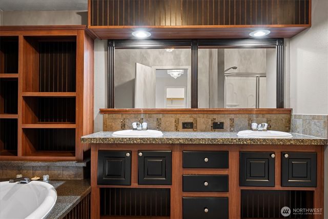 37273 Cape Horn Road, Sedro Woolley, WA 98284