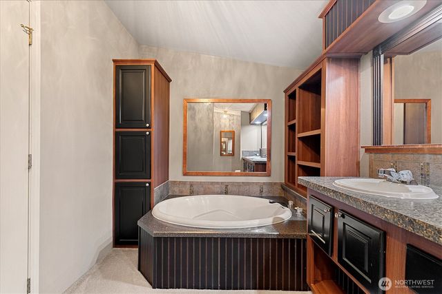 37273 Cape Horn Road, Sedro Woolley, WA 98284