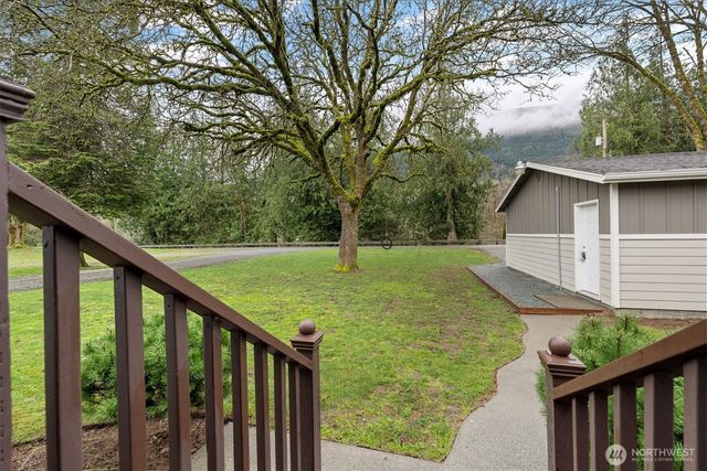 37273 Cape Horn Road, Sedro Woolley, WA 98284