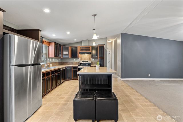 37273 Cape Horn Road, Sedro Woolley, WA 98284