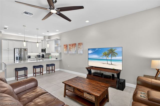 28532 Lobos CIR, Bonita Springs, FL 34135