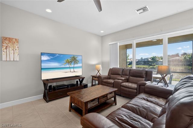 28532 Lobos CIR, Bonita Springs, FL 34135