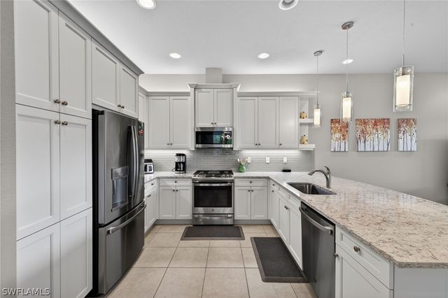 28532 Lobos CIR, Bonita Springs, FL 34135