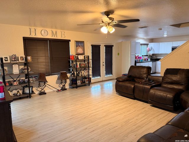 7311 Monte Seco, San Antonio, TX 78223