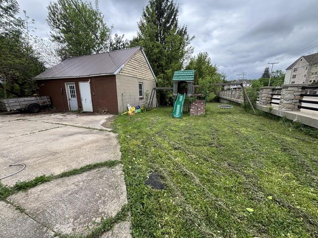 W164N9039 Water STREET, Menomonee Falls, WI 53051