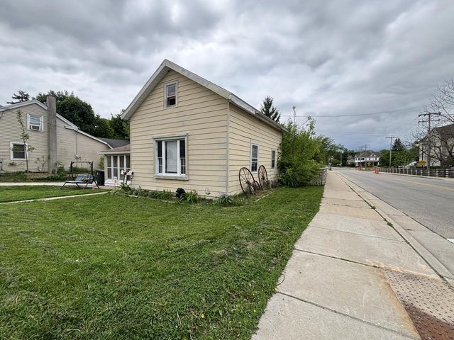 W164N9039 Water STREET, Menomonee Falls, WI 53051