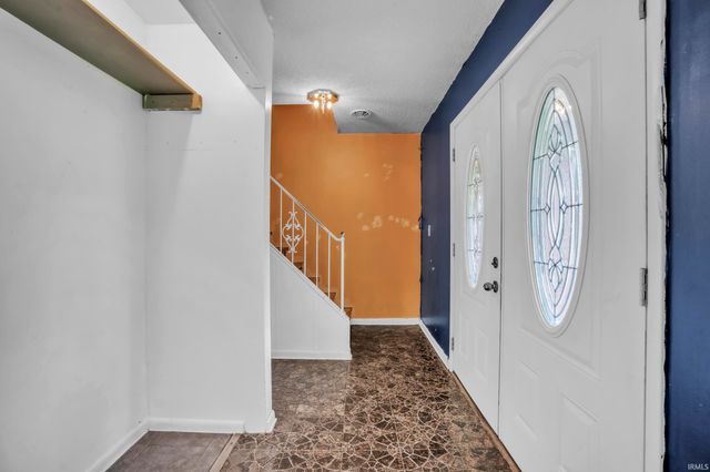 11122 Shalimar Drive, Fort Wayne, IN 46845