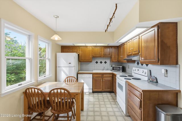 1844 Stevens Ave, Louisville, KY 40205
