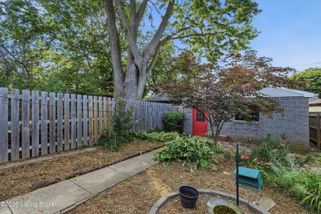 1844 Stevens Ave, Louisville, KY 40205