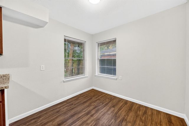530 Globe Street, Houston, TX 77034