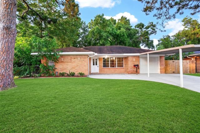 530 Globe Street, Houston, TX 77034