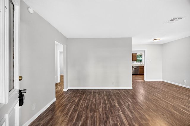 530 Globe Street, Houston, TX 77034
