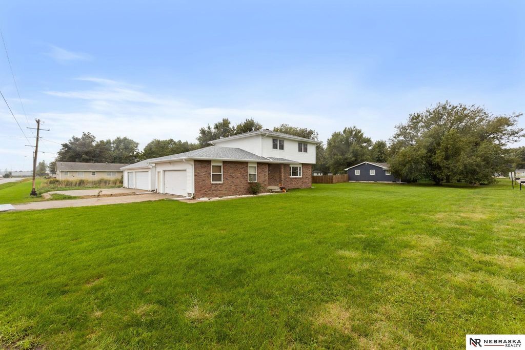 345 Deborah Avenue, Fremont, NE 68025