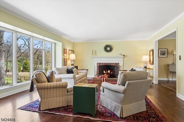 75 Farmersville Rd, Tewksbury Twp., NJ 07830