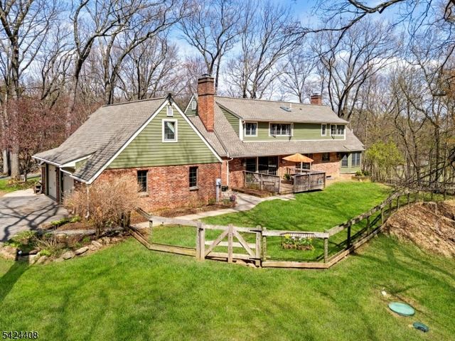 75 Farmersville Rd, Tewksbury Twp., NJ 07830
