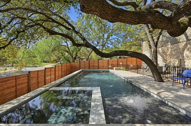 3100 Honey Tree LN, Austin, TX 78746