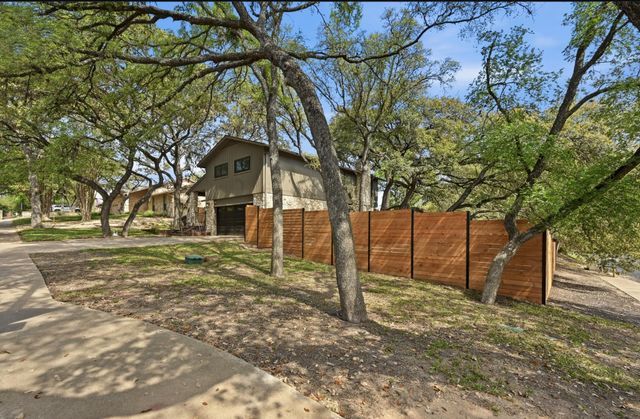3100 Honey Tree LN, Austin, TX 78746