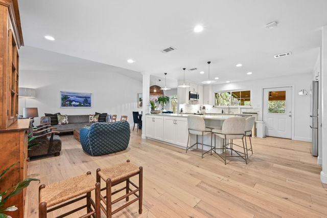 3100 Honey Tree LN, Austin, TX 78746