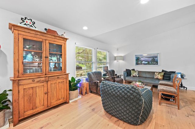 3100 Honey Tree LN, Austin, TX 78746