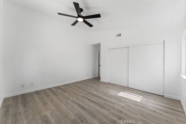 2559 E Avenue J2, Lancaster, CA 93535