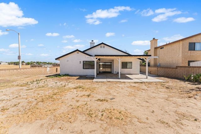 2559 E Avenue J2, Lancaster, CA 93535